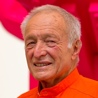 Headshot of Richard Rogers.