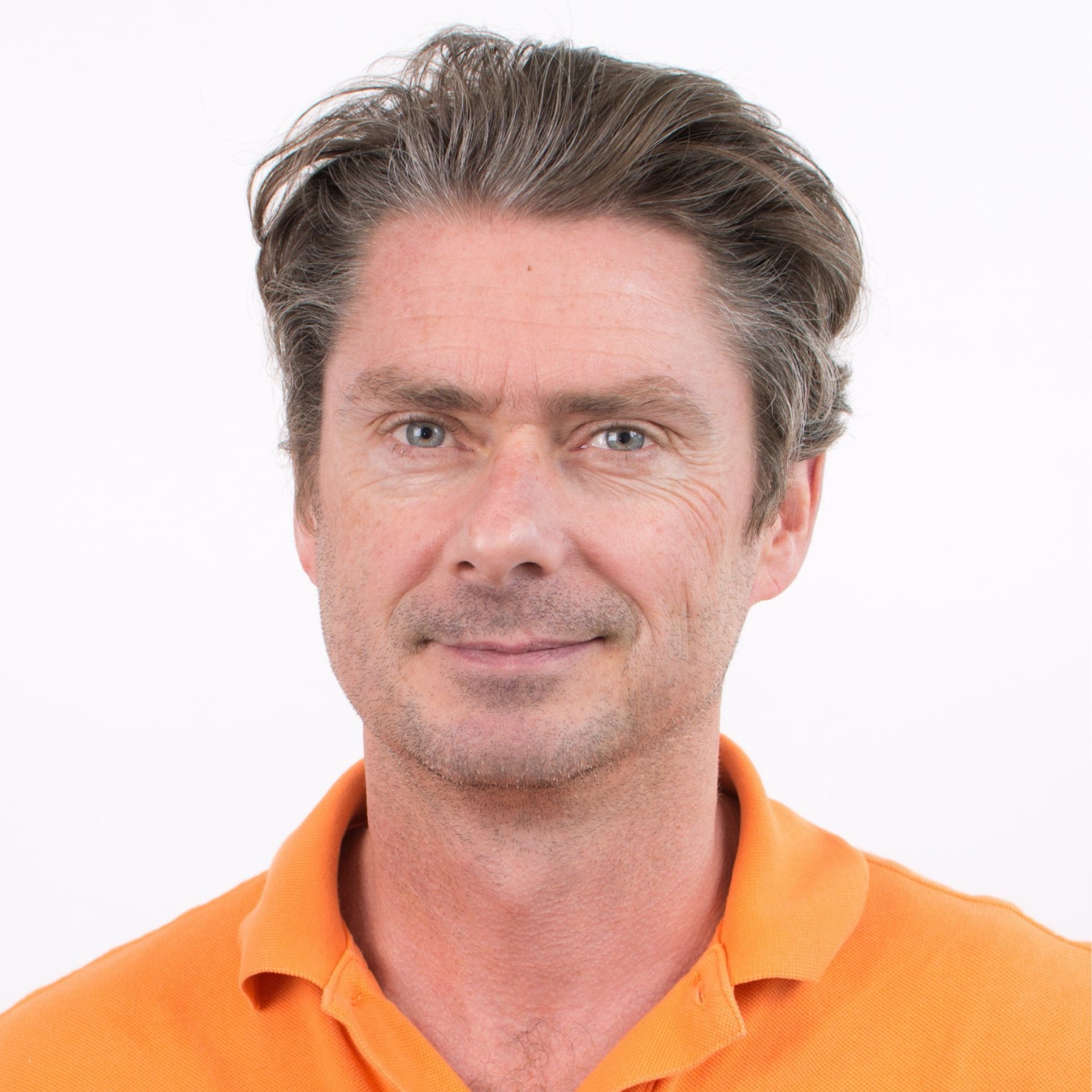 Headshot of Darren Robinson.